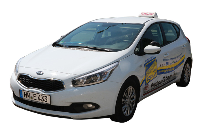 Fahrschulauto - Kia Ceed Fahrschulauto - Kia Ceed